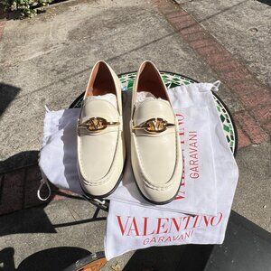 Valentino Vlogo leather loafers